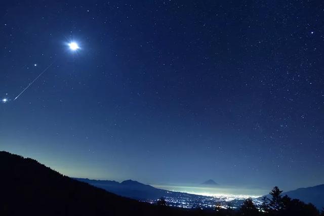 出走的浪漫在召唤——从冲绳到北陆,寻找日本列岛最美星空