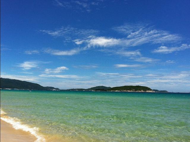 女性朋友爱去的4个旅游景点,古镇、花海、美丽海滩全都有