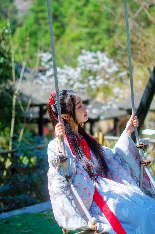 野樱花开满山的三月,我们一起去桐庐,看一场浪漫的樱花雨