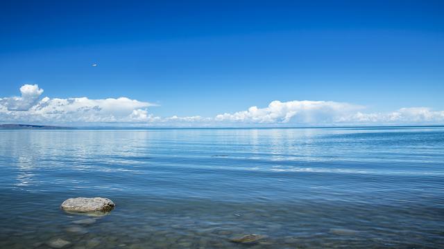 青海最著名5A景区,将为全国医护人员免费,被誉为中国最美湖泊,
