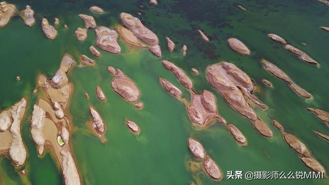 世界上唯一的水上雅丹就在中国青海,但却鲜有人知