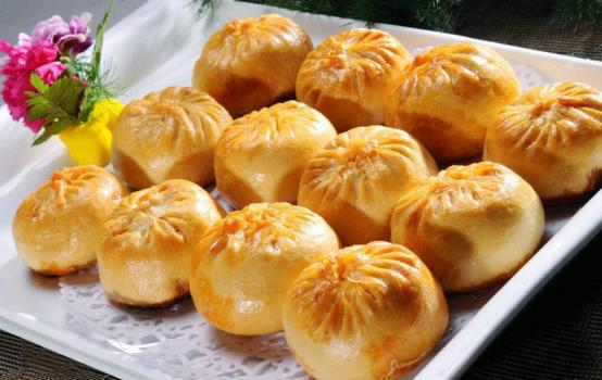 只有烤肉和大盘鸡?这些新疆美食你可能没吃过!