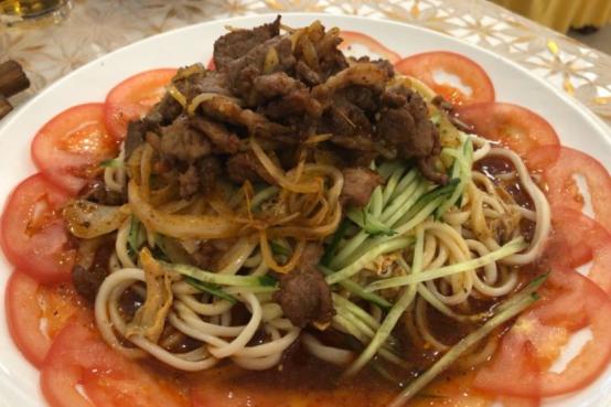 只有烤肉和大盘鸡?这些新疆美食你可能没吃过!