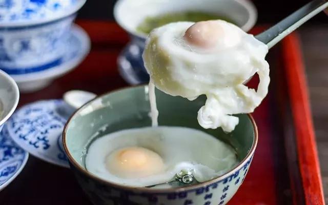 这座与太湖同名的古镇,藏着与众不同的茶俗和别致的美味
