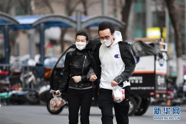 北京出现大风天气