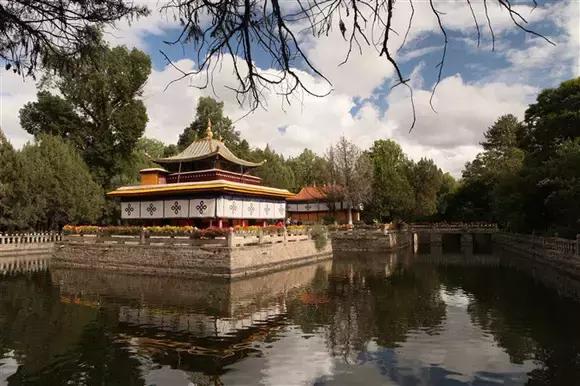 拉萨,全世界有名的日光之城,这9个景点一定要去