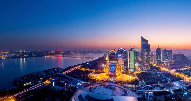 中国8大城市,去过5个以上算你牛,都去过的,那你真是旅行达人