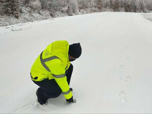 全力应对雨雪恶劣天气 确保道路交通安全畅通