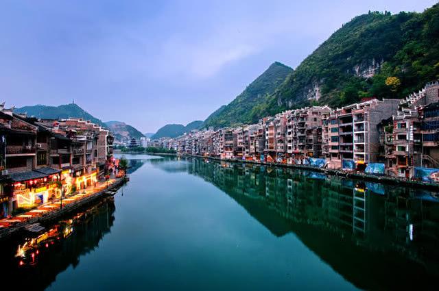 已有2000年历史的古镇,景色不输凤凰古城,始终免费对外开放