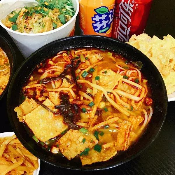 那些你一定要去吃一次的郑州特色美食小店大盘点!