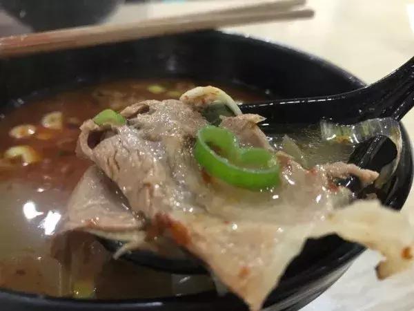 那些你一定要去吃一次的郑州特色美食小店大盘点!