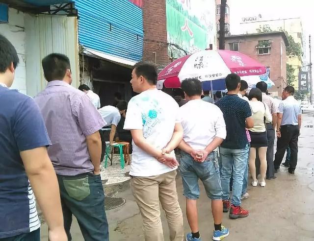 那些你一定要去吃一次的郑州特色美食小店大盘点!