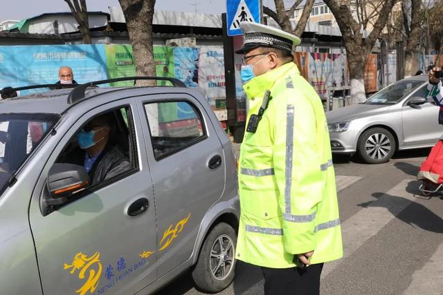 密云警方加大静态交通管控 共建良好交通环境