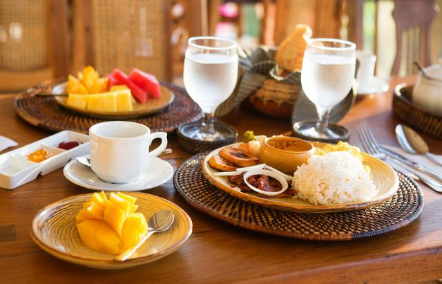 不止“最美落日”，长滩岛还有5大美食餐厅，菲律宾的骄傲！