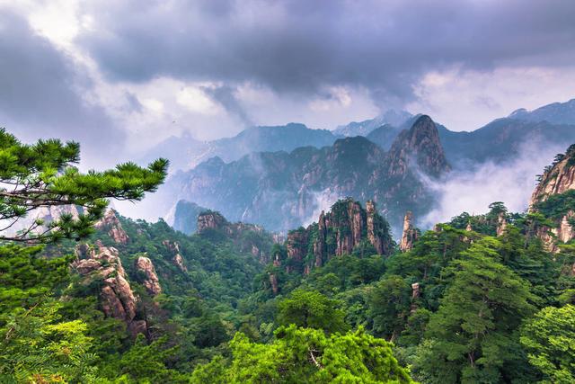 中国最受好评的12个景点,哪一个更值得去?