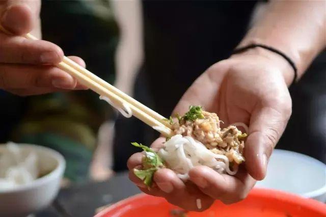云南各地经典美食,来云南至少每样要吃一次