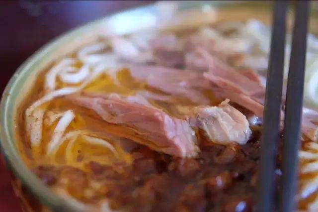 云南各地经典美食,来云南至少每样要吃一次