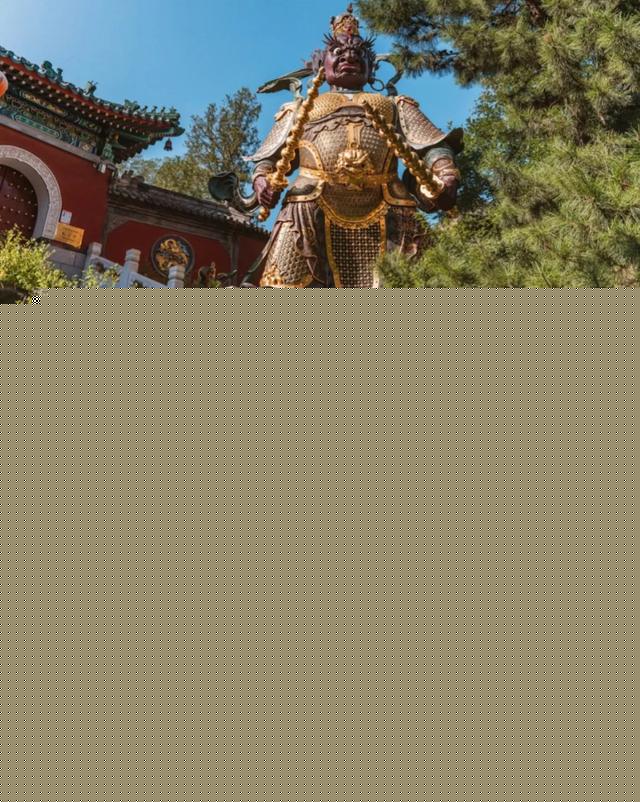 隐藏在帝都的玄幻寺庙,现场修仙走一个