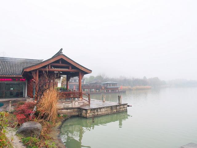 避开西湖汹涌的人潮,湘湖边慵懒度周末,才是杭州人春天的最爱