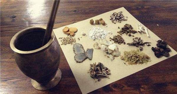 想要保养身体?简单的三个动作就可以!