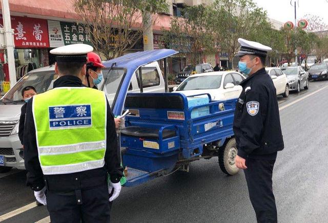 注意!信阳公安交警部门严查各类交通违法行为!