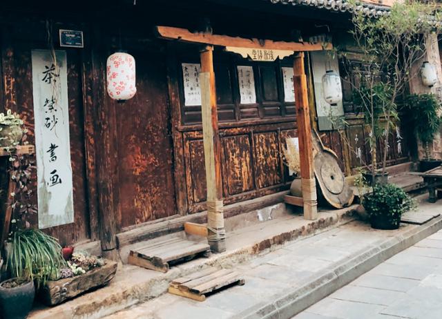 云南最低调的古城,景色比丽江古城原始,去过的人还想去