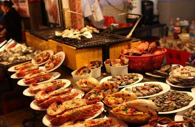 中国“最著名”的5条美食街,去过三条算合格,知道哪几条吗?