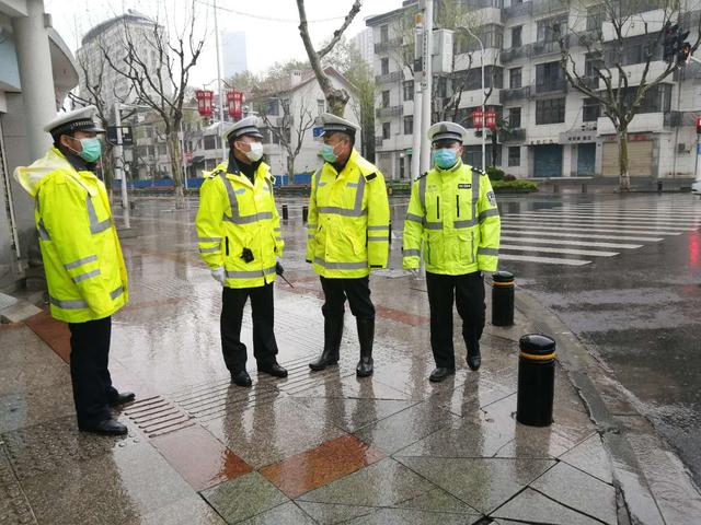 优化交通环境，武昌交警打出道路畅通“组合拳”