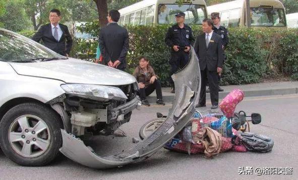发生在我们身边的交通事故!扩散,希望身边事故能警示身边人…