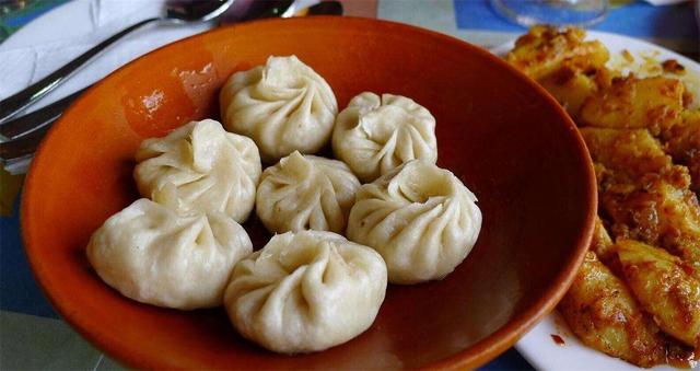 除了旖旎风光,九寨沟的藏族美食也很值得,没吃就白去了
