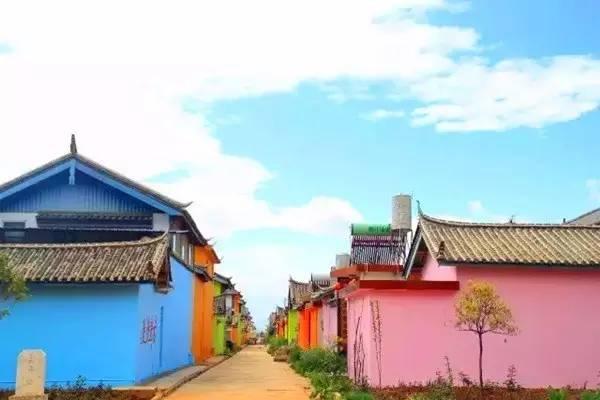 国内第一个彩色村,你去过了吗?