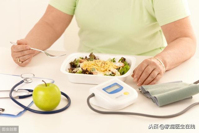60岁以上的人如何养生?坚持这4个好习惯可帮助长寿
