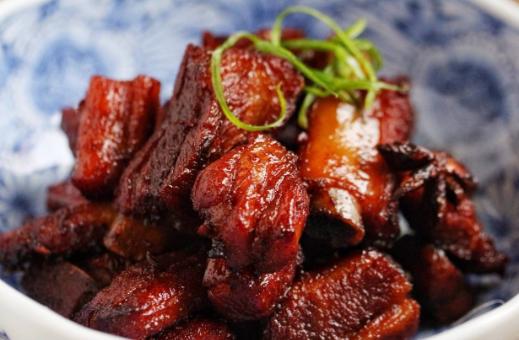 我国最能吃甜食的城市,每道菜都要放糖,北方游客纷纷受不了