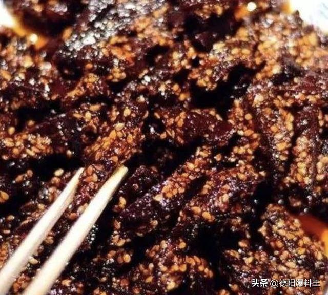 德阳本地要吃的美食,有些可以买点回去送朋友哟