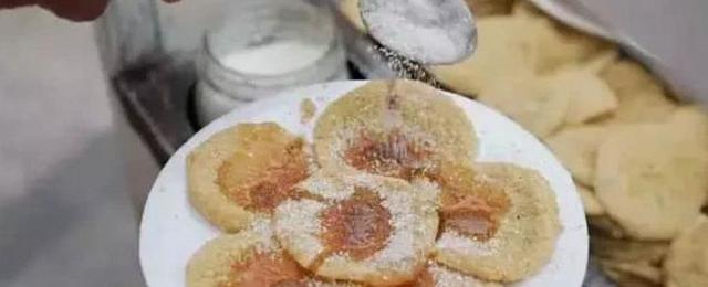 德阳这些街边美食好吃的不要不要的!排队也要吃