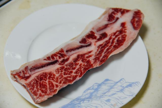 煎牛排掌握这两点,秒杀西餐厅,又香又好吃