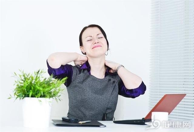 颈椎病其实可预防！专家提醒：多做3件事，颈椎病从此和你说拜拜