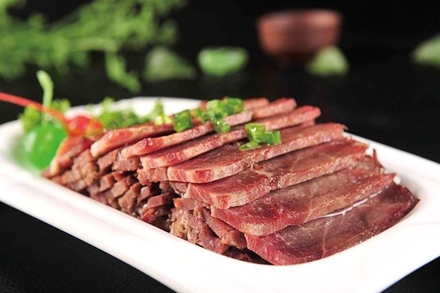 给你3000块让你挑战这6种河南美食,三分钟吃完你选哪个?