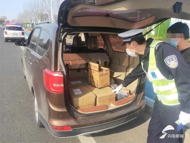 守护平安出行路!威海交警严查各类重点交通违法行为