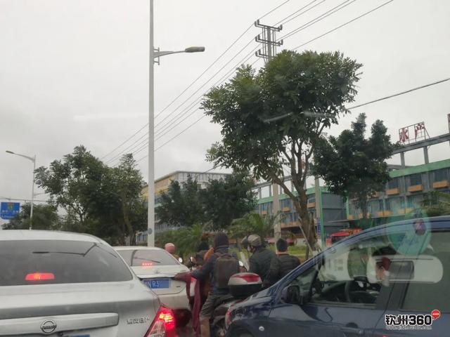 清明一大早!金海湾大道钦州西方向大塞车,还有这些路段交通管制