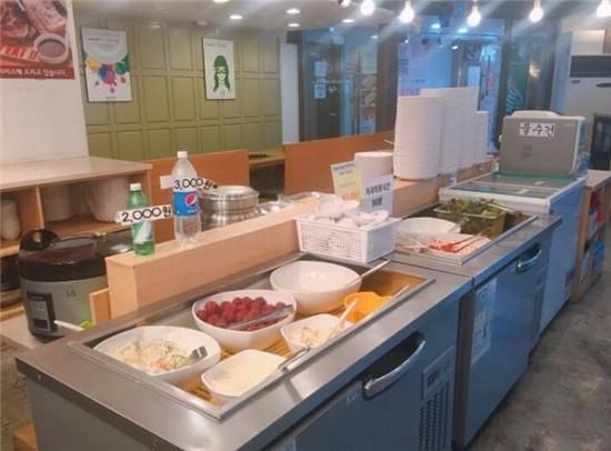 实拍韩国88元人民币一位的自助餐，网友：如果在国内开不了3天