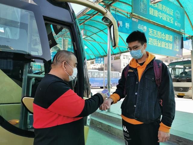 石家庄:畅通复工复产“生命线”交通秩序渐恢复