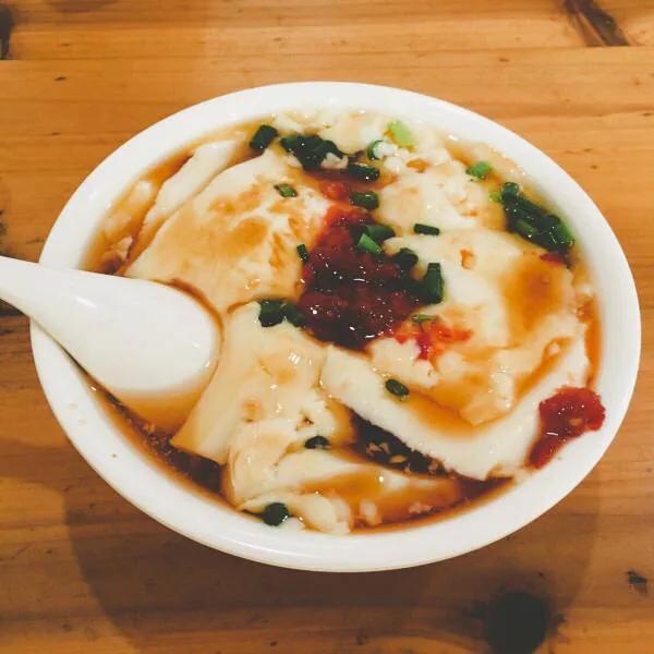 中国各地出名的传统美食小吃,多少都有吃过,太馋人了