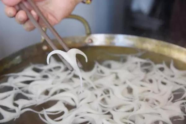 广州濒临失传的六大“传统美食”,不吃就没机会了,很多人没见过