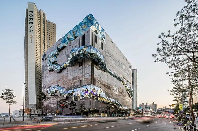 韩国最美百货大楼竣工，又一打卡圣地诞生