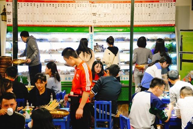 “天府之国”成都都藏着哪些饕餮大餐?给你一份蓉城私藏美食清单