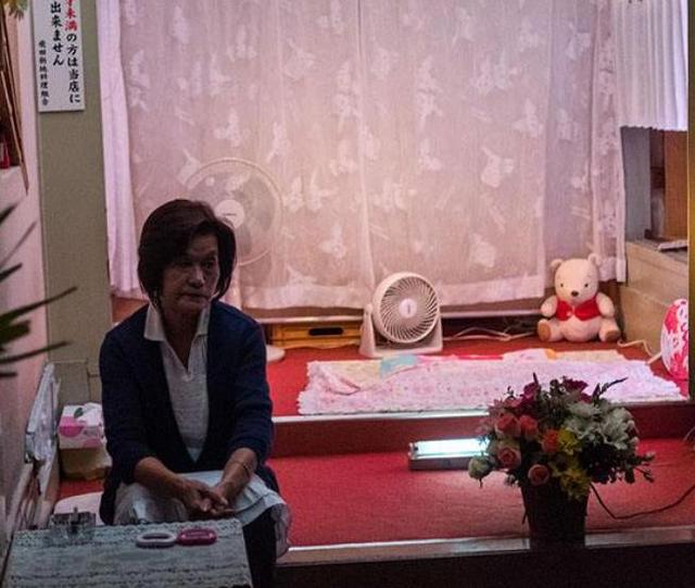 日本最受欢迎景点,四周都被石墙隔开,却汇集全国漂亮女孩