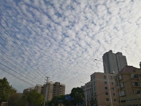 浙江温岭现地震云;地震云预测地震准确吗?