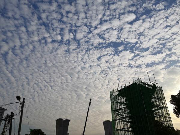 浙江温岭现地震云;地震云预测地震准确吗?