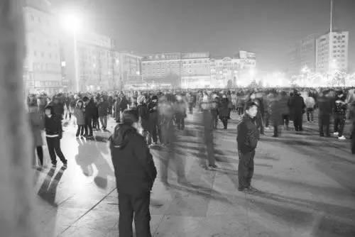 「辟谣」别再谈什么“地震云”,没有云能预报地震!